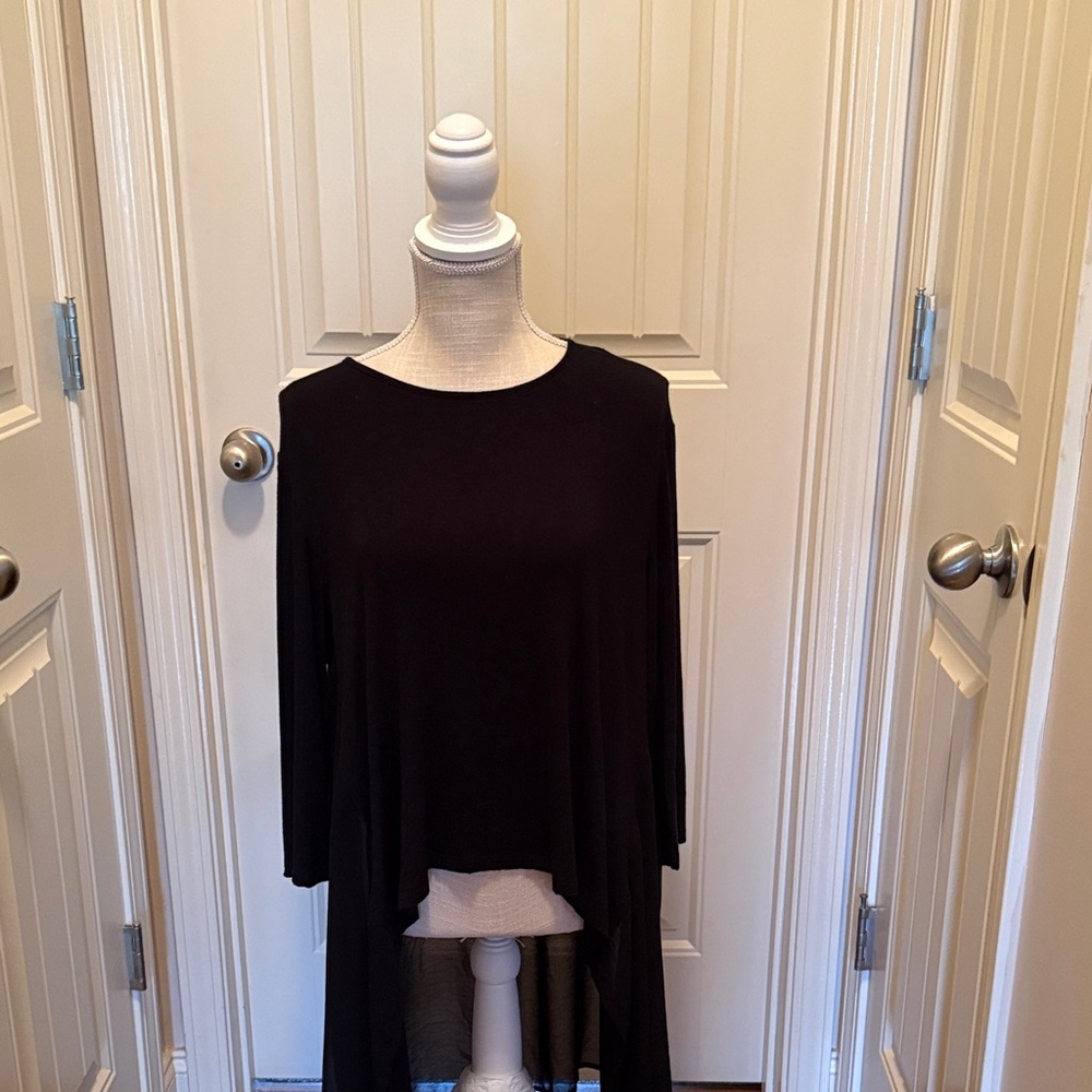 Cha Cha Vente Black Top